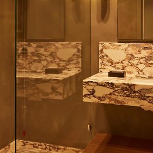 Suite familiare deluxe con letto queen size